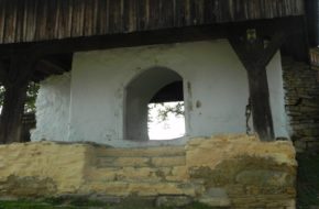 Dobra Szlachecka Cerkiewka na pięterku dzwonnicy