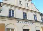 Żyrardów. Stacyjny dworek przy kolei