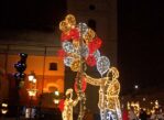 Warszawa. Świąteczny jarmark i iluminacje