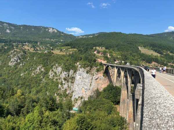 Žabljak. Szczyty Durmitoru i przełom rzeki Tara