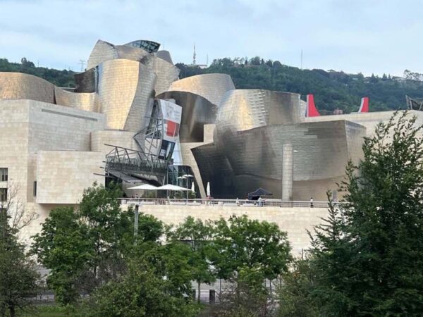 Bilbao. Średniowiecze i awangarda