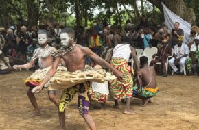 Benin Kto zna panteon voodoo?