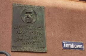 Kalisz Tu&nbsp;mieszkał Kazimierz Asnyk, ojciec poety