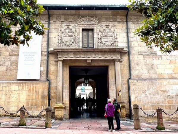 Oviedo Fabada, chorizo i&nbsp;zabytki UNESCO