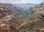 Barranca del Cobre. Tarahumara – ci, którzy&nbsp;szybko biegają