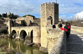 Besalú Romańska perełka w&nbsp;prowincji Girona